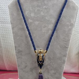 Mesmerize Avon Perfume Pendant Necklace